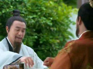 历史上朱元璋屠杀功臣时,刘伯温是如何逃脱的