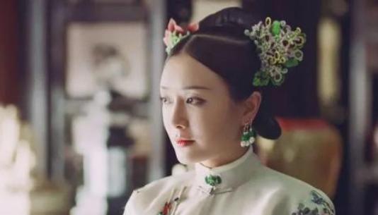 杨芷为什么会被贬成庶人