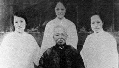 康有为有什么特殊癖好，5位小妾都符合