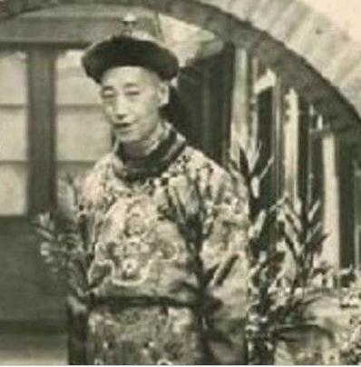 历史上最后一个太监,还出了一本书