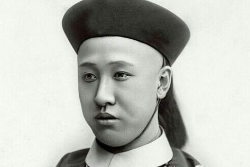 奕譞：除了自己，父亲、哥哥及儿孙都是皇帝！