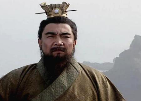 荀彧一心向汉有没有道理呢  为何荀彧不选择投奔刘备呢