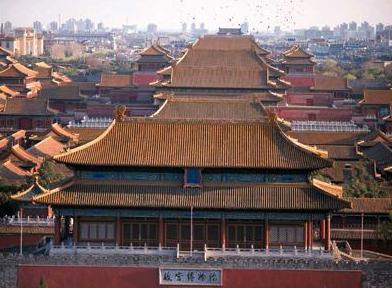 清朝十二个皇帝没有一个是昏君，清朝的灭亡竟然是败在皇后手里