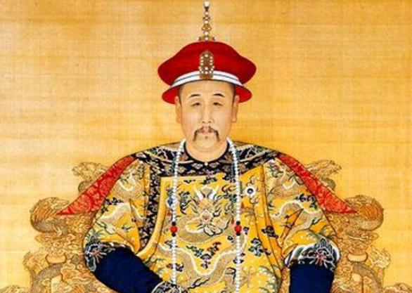 清朝十二个皇帝没有一个是昏君，清朝的灭亡竟然是败在皇后手里