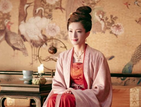 曹皇后一生无儿无女更无宠爱,她为何却成了人生赢家