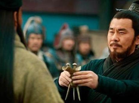 曹操为什么会杀掉如此强悍的高顺呢 原因出在郭嘉的一番话上