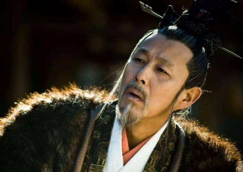 曹参饮酒作乐不问政事，为什么还会被万民称赞