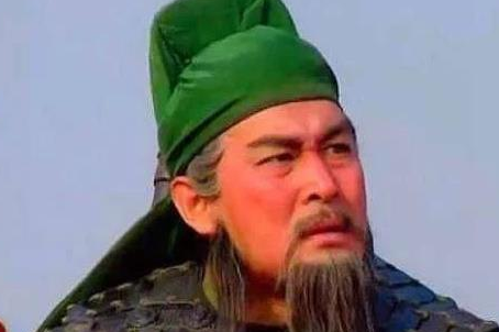 关羽镇守荆州时，刘备为什仫不安排一位得力谋士