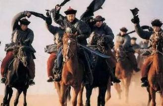 曾国藩的湘军强清朝的政局不稳,为什么不反清自立