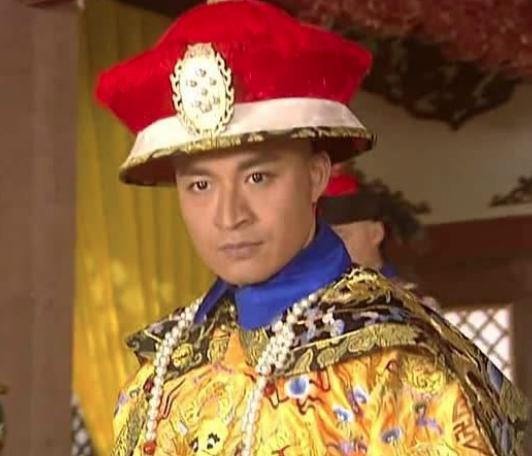 多尔衮被顺治帝挫骨扬灰,乾隆后来为什么还替他平凡