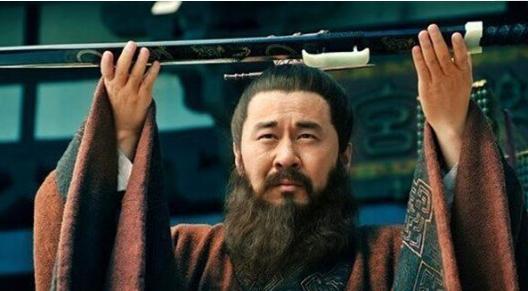 董贵人已经怀孕五个月了，她为什么非死不可