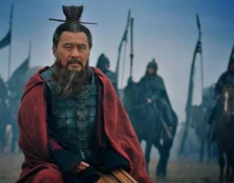 曹操为什么传位给曹丕不给曹植呢