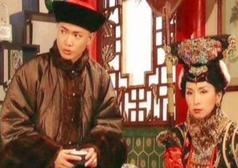 嘉庆逝世没有传位诏书,皇后为什么不扶自己儿子上位