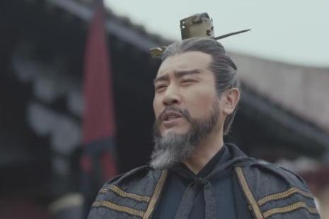 曹操遭遇刺杀被救之后，他为什么要杀掉去救他的人