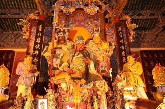 关羽死后多年,战神转型财神,他是怎么转型成功的