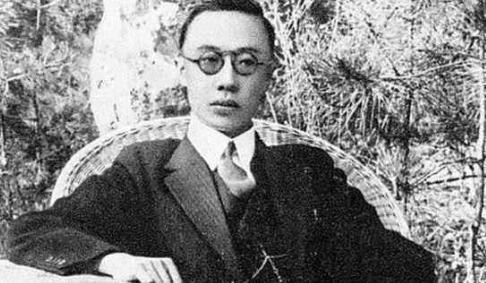 载沣荣华富贵不要，为什么只愿住在一间小房子里