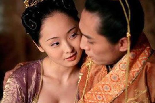 冯润身份尊贵，为什么会出轨一个太监