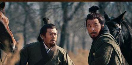 陈宫被赐死后，曹操为什么又要将他的妻儿带回许都