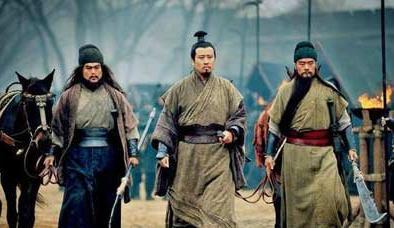 刘备是怎么从平民一步步走到一国之君的