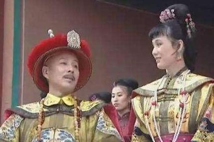 康熙为什么要一群太监和容妃陪葬 他怎么做究竟出于什么目的
