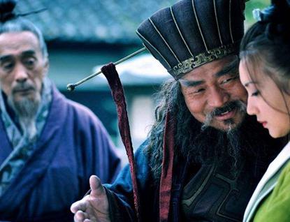 历史上挟天子以令诸侯的人那么多 董卓的下场为什么那么惨