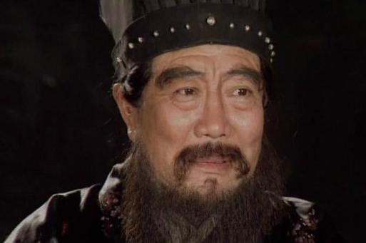 董卓是怎么用三千兵马夺权的