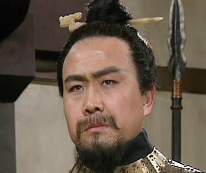 张辽在怎么说都是一员降将 为什么他会得到曹操的信任呢
