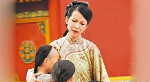 朱由校登基后，为什么要先娶自己的奶妈