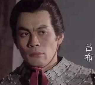 三国时期张飞曾多次挑战吕布，他的武艺怎么样