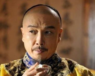 康熙帝刚去世，内务府太监赵昌就被处死是为什么