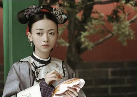 孝仪纯皇后是汉人，她为什么可以当上清代首位皇后