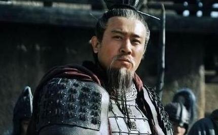 诸葛亮为什么不好好的在蜀汉发展国力
