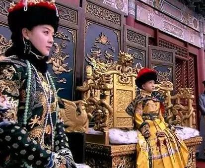 多尔衮手中有权力又有兵权 多尔衮为什么始终没有称帝