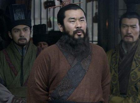 曹操到死都没有称帝 曹操为什么还被成为汉贼
