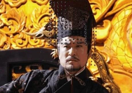 秦始皇的两个儿子分别叫扶苏和胡亥 他们为什么不姓赢