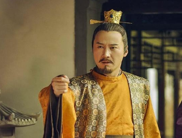 李宪为什么甘愿让出皇位呢