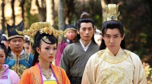 刘秀以以仁义著称，为什么后世有人说他的历史的罪人