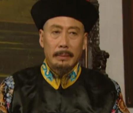 隆科多和康熙之间到底是什么关系 隆科多是怎么取得康熙的信任的