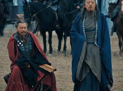 曹操做梦醒来招人解梦 为什么后来又把人杀了