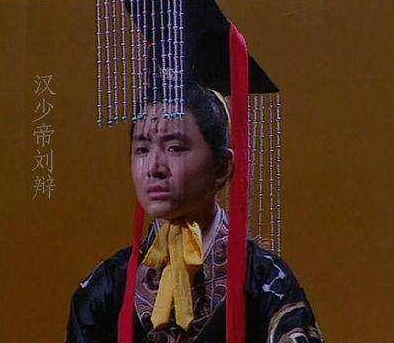杨修也是四世三公 杨修为什么没有能成为一方诸侯