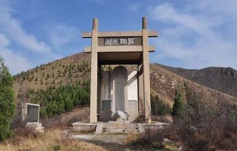魏征死后，为什么李世民亲手推倒了给他立的墓碑