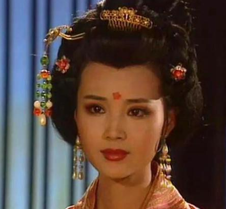 李隆基既不是长子又不是嫡子的 李旦为什么会传位给李隆基