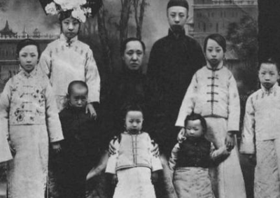 溥仪入宫后，端康太妃是如何管束他的
