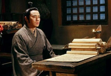 从出生贫寒到位极人臣,苏秦经过了怎样的努力