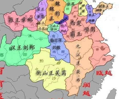 楚汉争霸项羽为什么会落到自杀地步 主要分别内部和外部原因