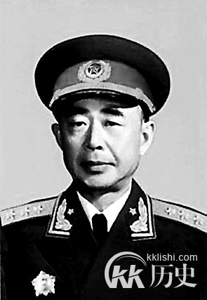 四平战役中陈明仁如何用计来挫败林彪
