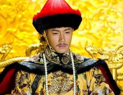 努尔哈赤死后代善的威望最高 最后为什么是皇太极继承汗位