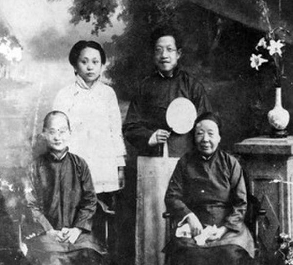 汤国梨是个怎样的人