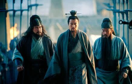 刘备有卧龙和凤雏 刘备为什么不能统一天下