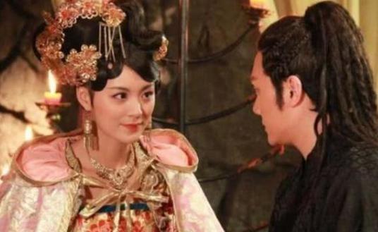 高纬为什么那么喜欢冯小怜